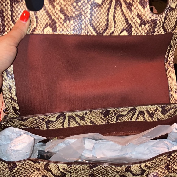 NWT Margot Victoria Stirrup Snake Print Leather Satchel Bag - Picture 4 of 8